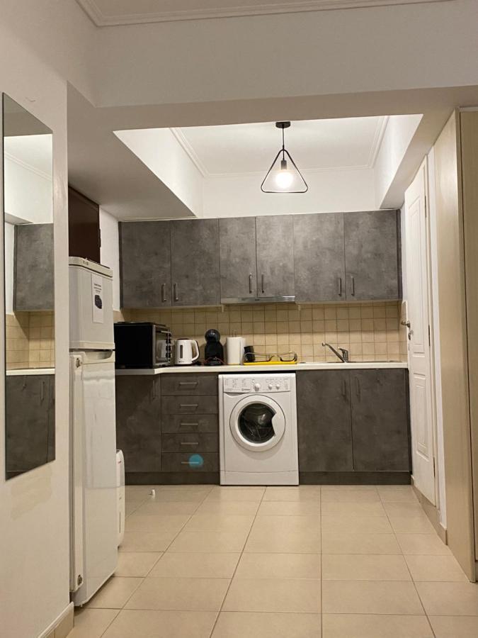 Jacuzzi Studio Close To Athens Airport!! パリニ エクステリア 写真