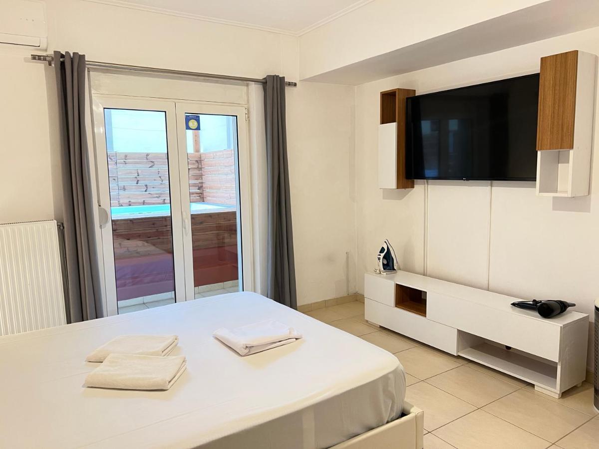 Jacuzzi Studio Close To Athens Airport!! パリニ エクステリア 写真